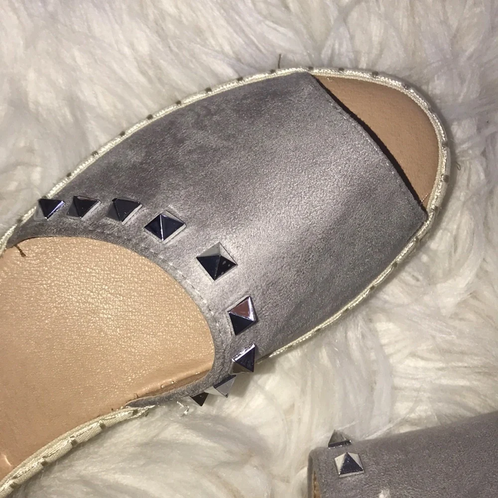 ⤵️Bella Marie Eliz Grey Suede Espadrilles